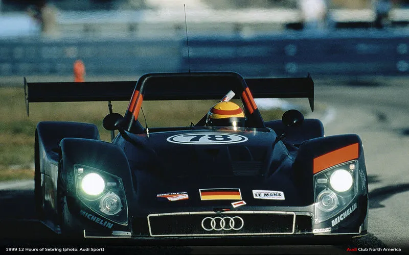 1999年 第一代 Audi R8R
